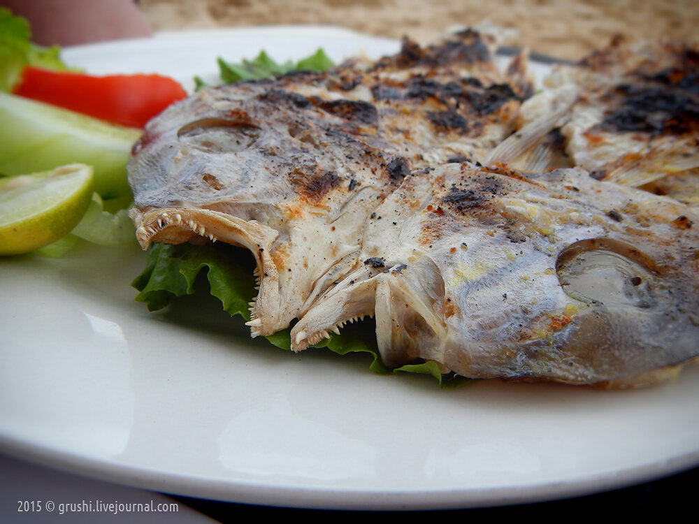 Шашлычки из курицы на Бали