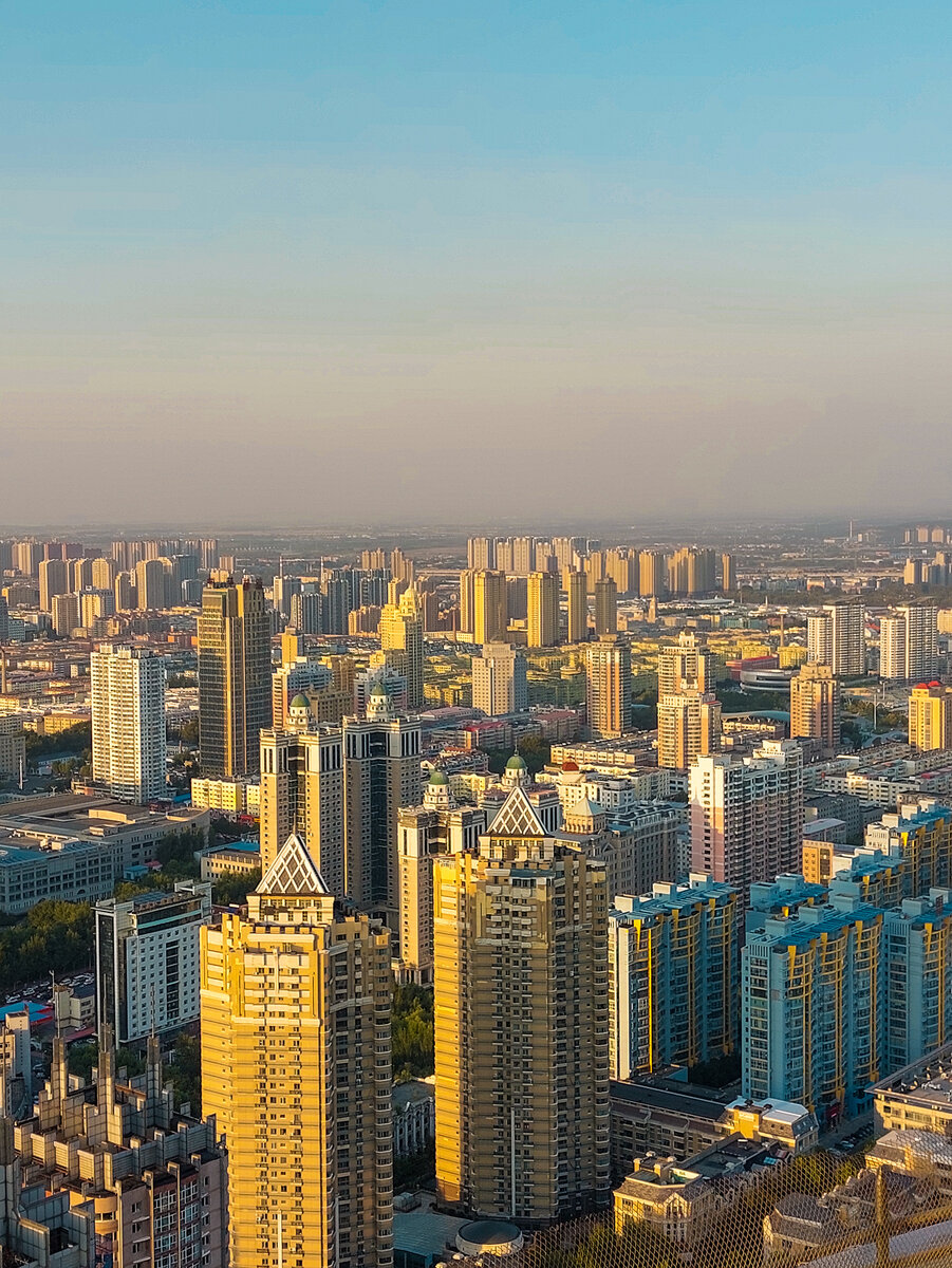 Стеклянная аллея