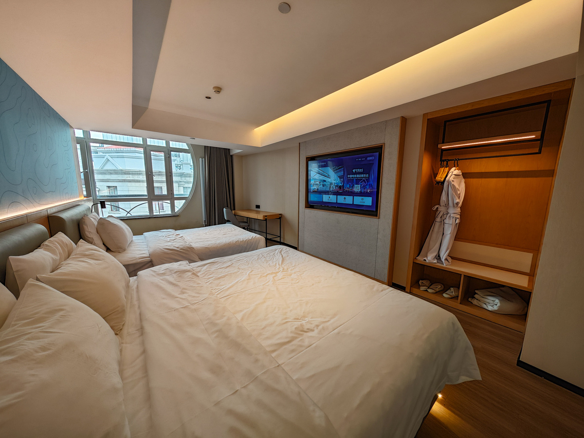 Ванная комната в отеле Country Inn & Suites