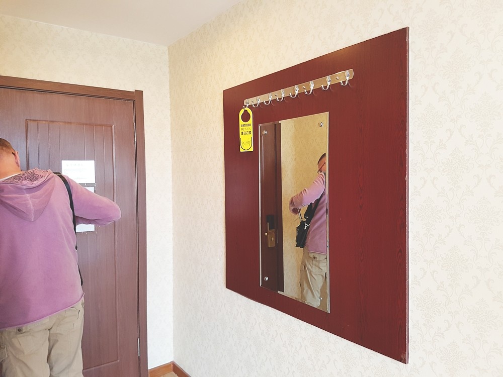 Номер 403 в гостинице Тон Юе