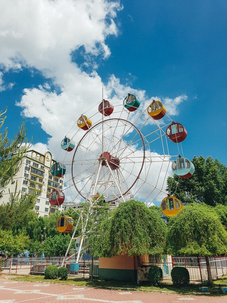 Аллеи и дорожки парка Яньцзы