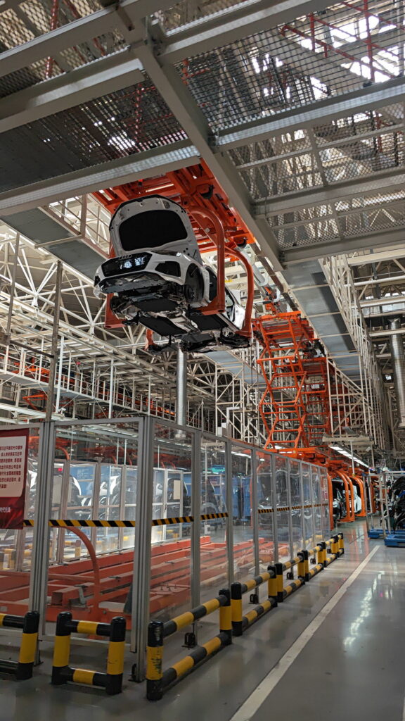 Роботизированная сварка на заводе Audi