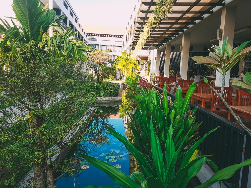 Территория New Riverside Hotel Сием Рип