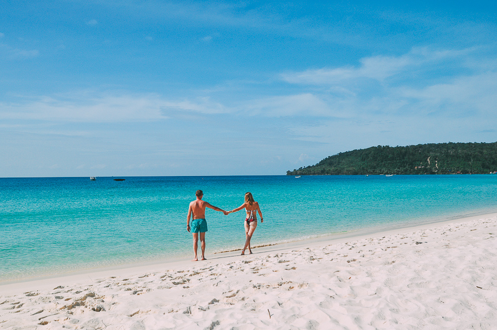 Вид на отель Sok San Beach с моря