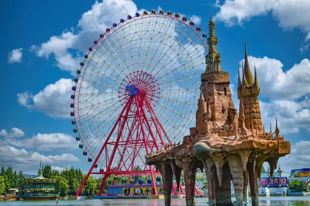 Парк развлечений Discovery Kingdom в Даляне