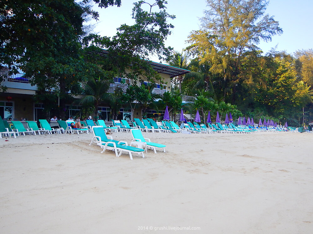 Пляж Tri Trang Beach на Пхукете