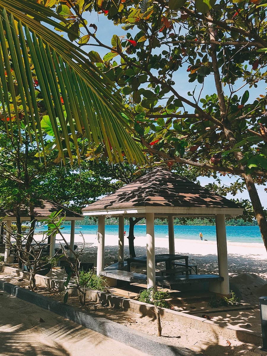 Emario Beach Сиануквиль
