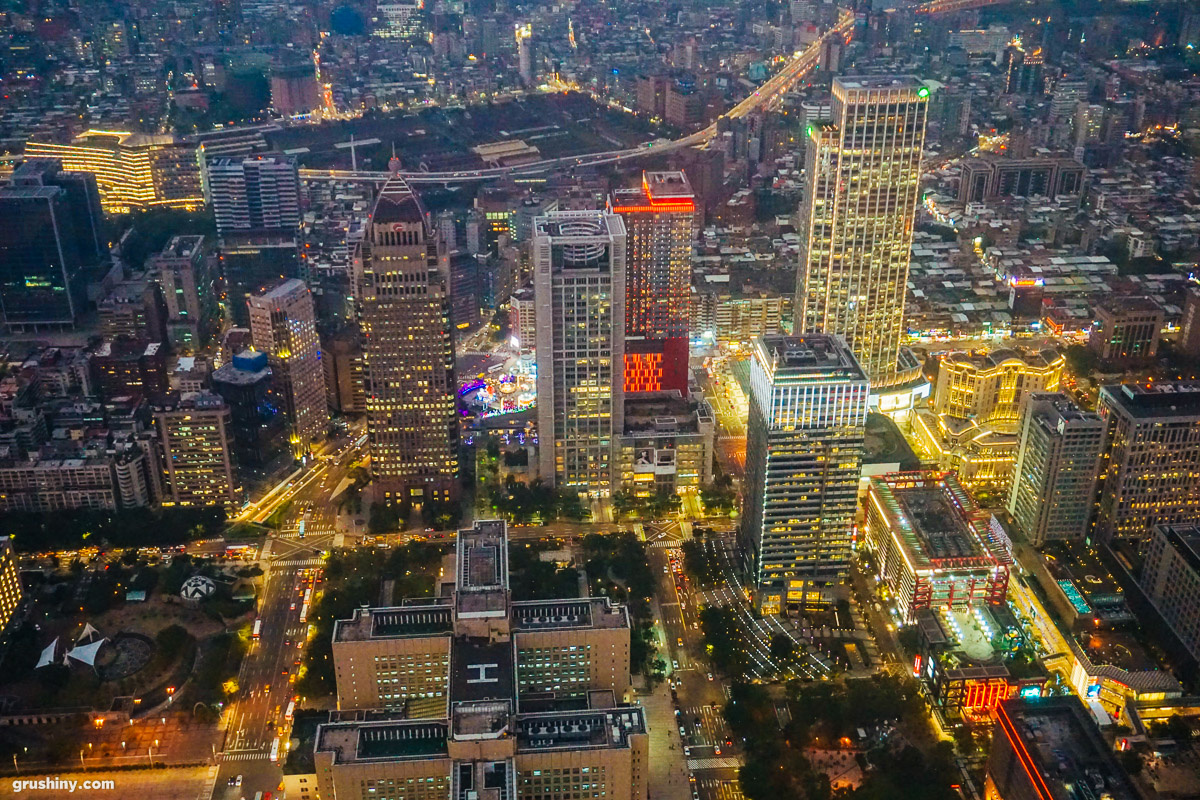 Башня Taipei 101 крупным планом