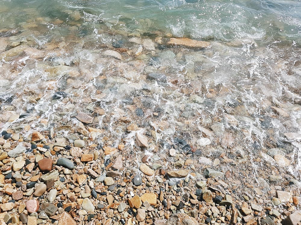 Весенние волны Японского моря
