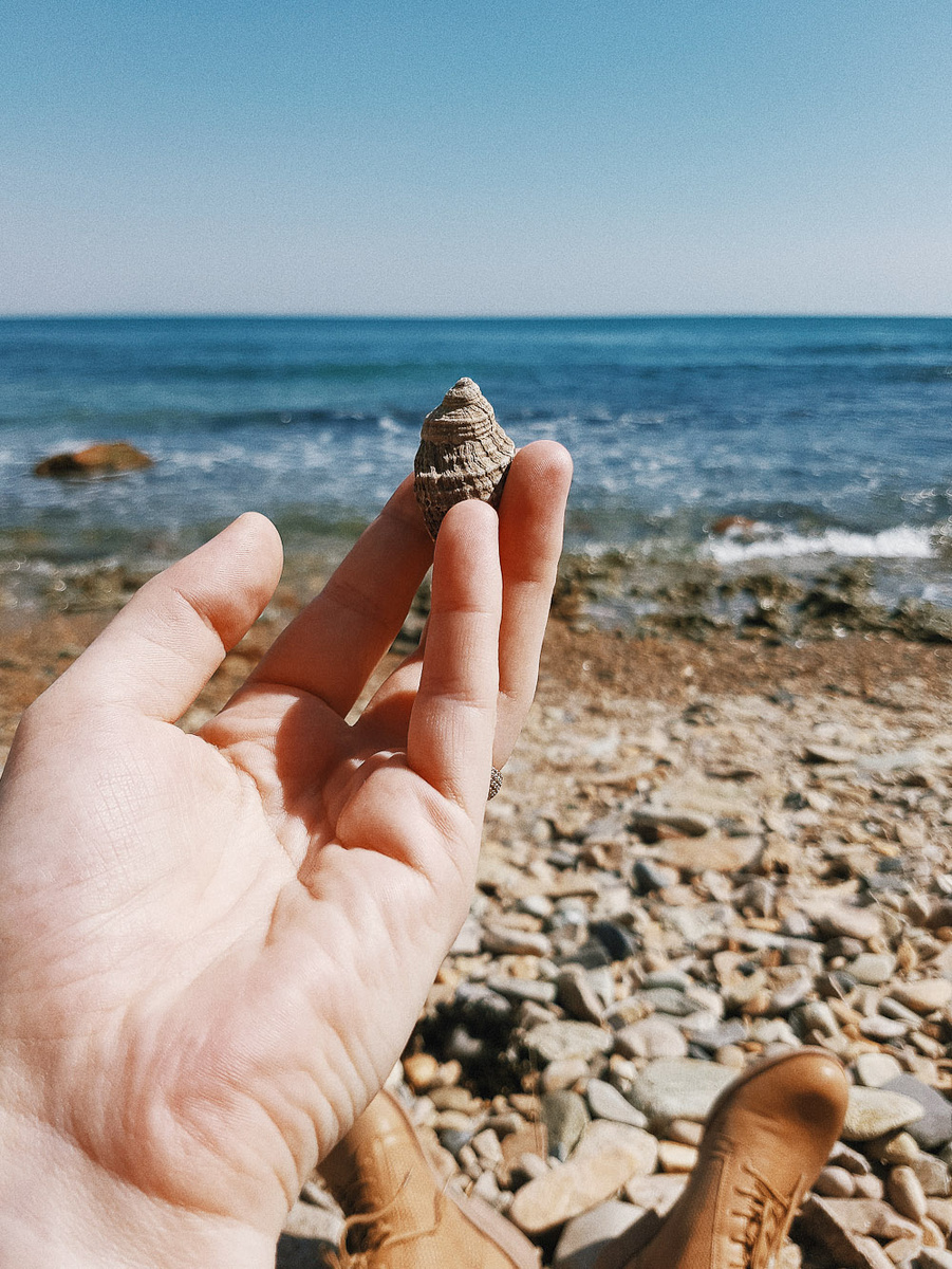 Солнечные день на море во Владивостоке